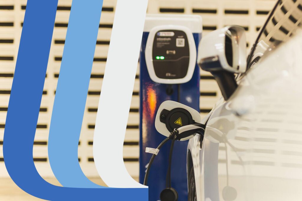 Cargador de coche eléctrico instalado por Luminova